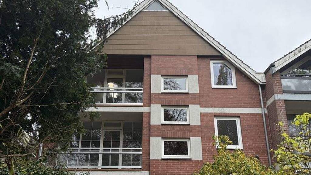 Wohnung zur Miete 890 € 2,5 Zimmer 98 m² 1. Geschoss Nienburg Nienburg (Weser) 31582
