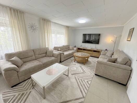 Wohnung zum Kauf 299.000 € 4 Zimmer 122,5 m² 4. Geschoss Stallberg Siegburg 53721