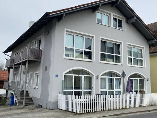 Wohnung zur Miete 330 € 2 Zimmer 49 m² Geschoss 1/1 frei ab 01.09.2026 Adldorf Eichendorf 94428