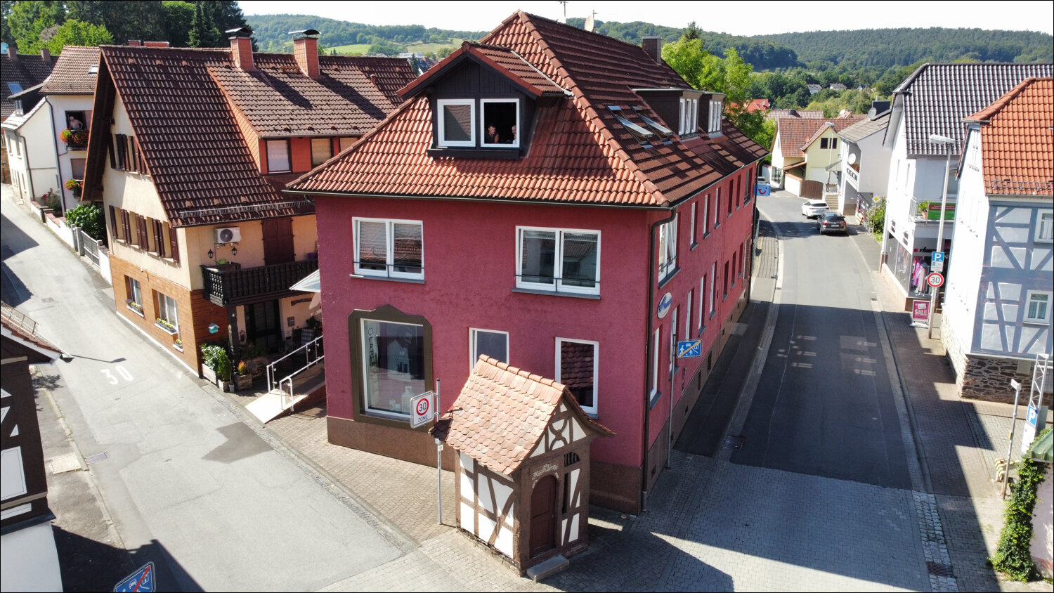 Mehrfamilienhaus zum Kauf 869.000 € 350 m²<br/>Wohnfläche 750 m²<br/>Grundstück Mömbris Mömbris 63776