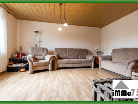 Wohnung zum Kauf 245.000 € 4 Zimmer 90 m² 1. Geschoss Mühlacker 75417