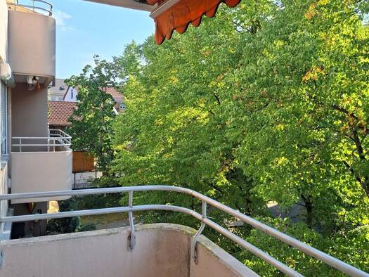 Wohnung zur Miete 1.100 € 3,5 Zimmer 90,6 m² Mögeldorf Weiterer Innenstadtgürtel West / Nord / Ost 90482