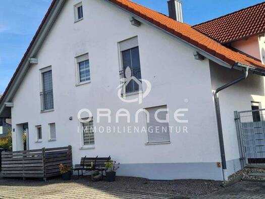 Mehrfamilienhaus zum Kauf provisionsfrei 990.000 € 10 Zimmer 332,4 m² 538 m² Grundstück Abensberg 93326