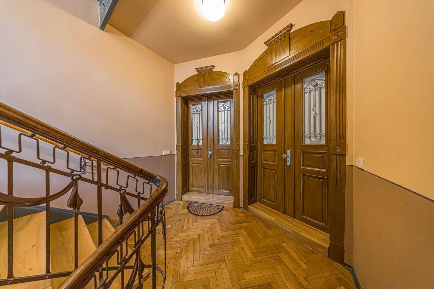 Property thumbnail 9