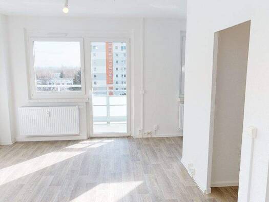 Wohnung zur Miete 241 € 1 Zimmer 35,9 m² 4. Geschoss frei ab 01.01.2026 Wolgograder Allee 204 Hutholz Chemnitz 09123
