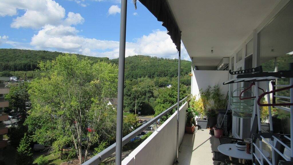 Wohnung zum Kauf 165.000 € 3,5 Zimmer 97,5 m² 5. Geschoss Zeppenfeld Neunkirchen 57290