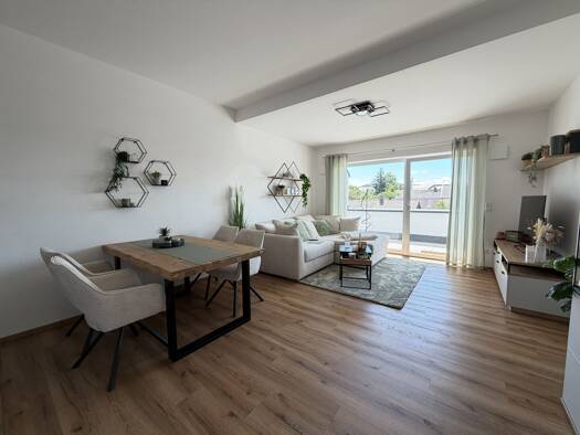 Wohnung zur Miete 810 € 2 Zimmer 62 m² Geschoss 3/4 frei ab 01.11.2026 Detterstraße 11 Deggendorf Deggendorf 94469