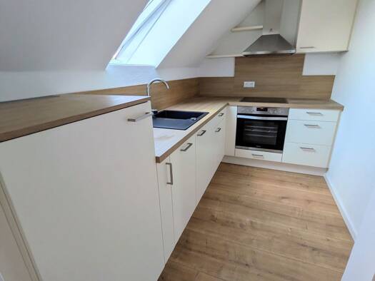 Wohnung zur Miete 800 € 2,5 Zimmer 65 m² Geschoss 4/4 frei ab sofort Friedrichstraße 55 City Bayreuth 95444