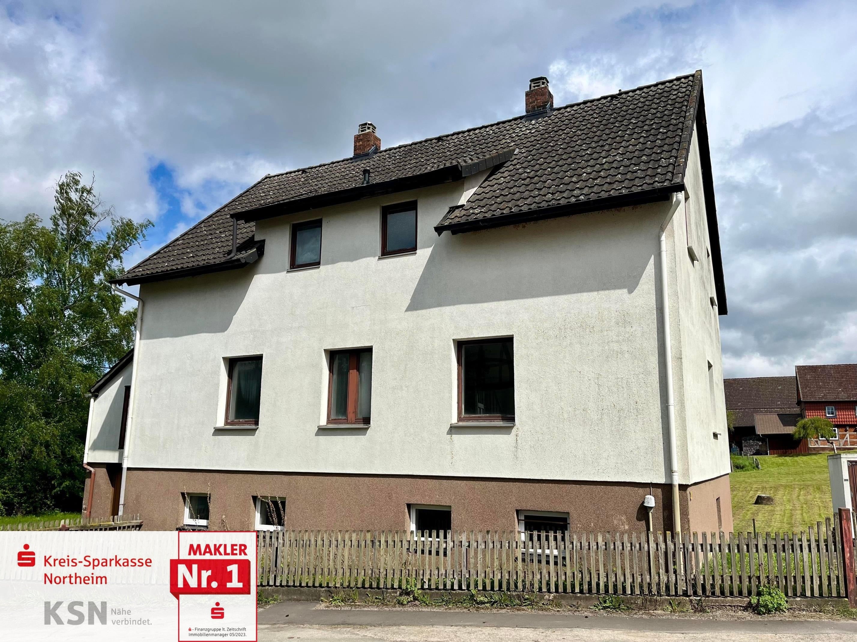 Mehrfamilienhaus zum Kauf 99.900 € 6 Zimmer 148 m²<br/>Wohnfläche 843 m²<br/>Grundstück Haieshausen Einbeck 37574