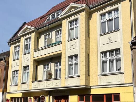 Wohnung zur Miete 700 € 2 Zimmer 70 m² Geschoss 2/3 frei ab 16.03.2026 Berliner Straße 12 Zossen 15806