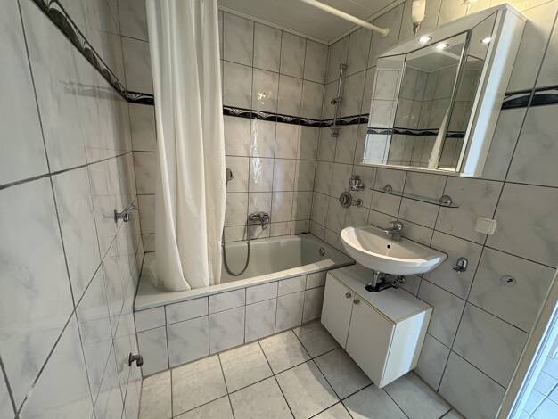 Studio zum Kauf 199.000 € 3 Zimmer 74 m² 6. Geschoss Herzogenaurach 91074