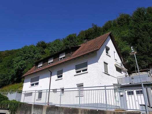 Einfamilienhaus zum Kauf 289.000 € 6 Zimmer 137,3 m² 562 m² Grundstück Weißenstein Lauterstein 73111