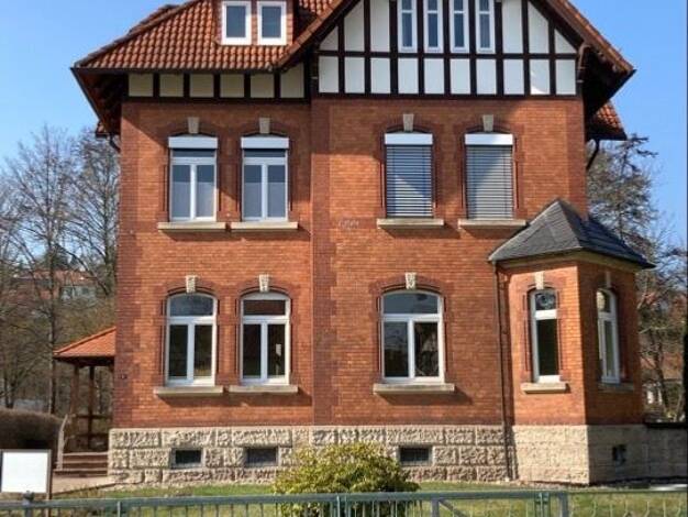 Mehrfamilienhaus zum Kauf als Kapitalanlage geeignet 445.000 € 13 Zimmer 276 m² 1.477 m² Grundstück Schmalkalden Schmalkalden 98574