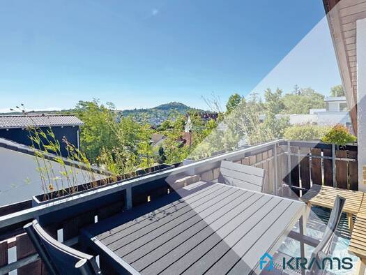 Wohnung zum Kauf 305.000 € 3 Zimmer 82 m² frei ab 01.10.2026 Pfullingen 72793