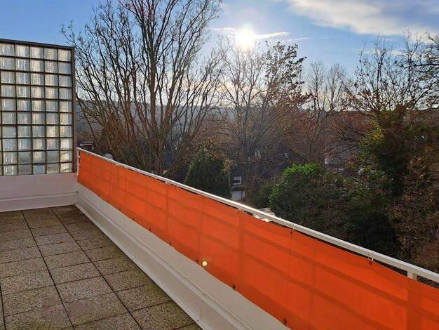 Wohnung zum Kauf 235.000 € 3 Zimmer 79 m² Bergerhausen Essen 45136