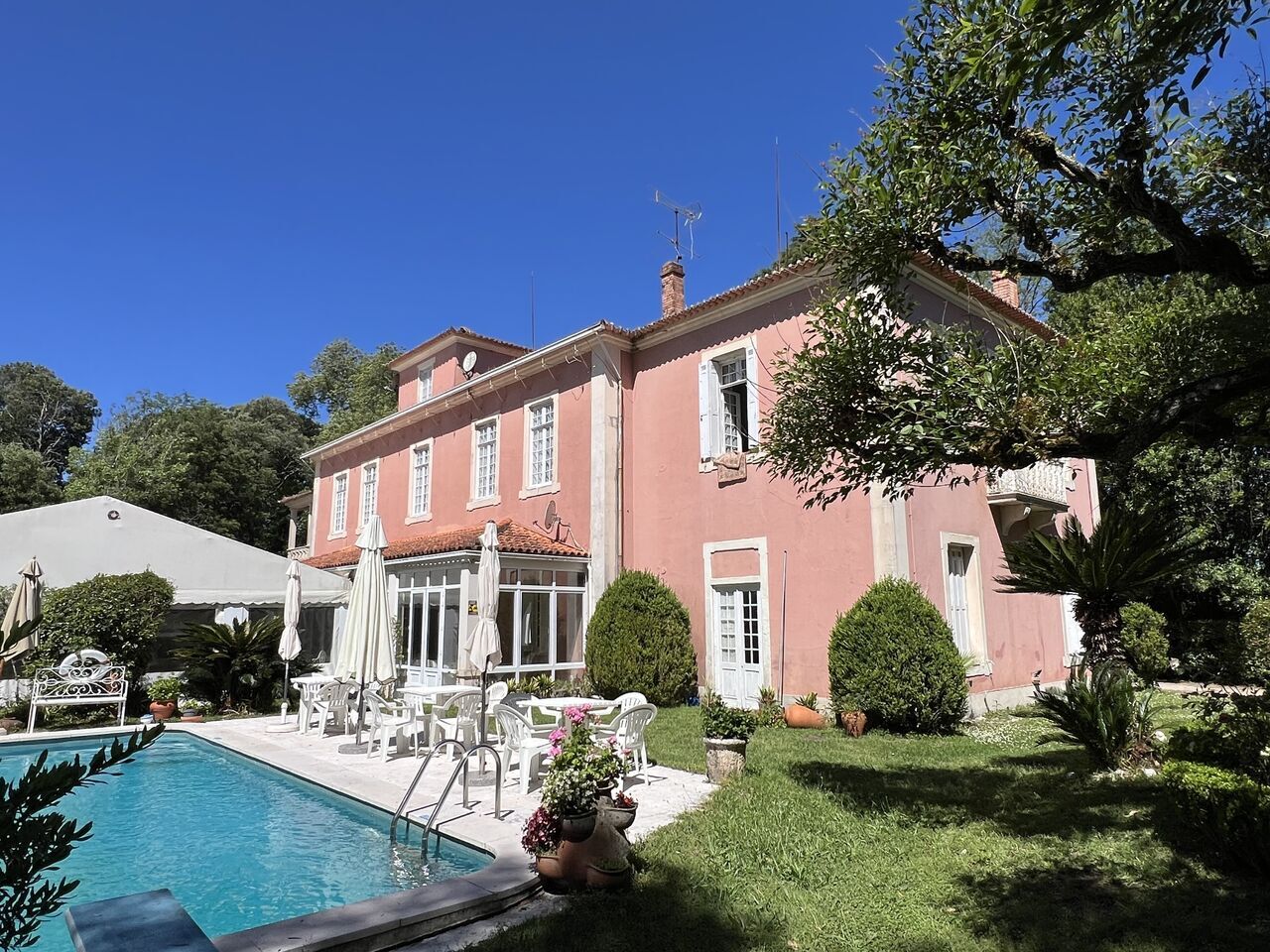 Villa zum Kauf 2.800.000 € 750 m²<br/>Wohnfläche 65.000 m²<br/>Grundstück Aveiro, Luso 3050