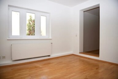 Wohnung zum Kauf provisionsfrei 171.600 € 3 Zimmer 106 m² frei ab sofort Dieterichsstraße Mitte Hannover 30159