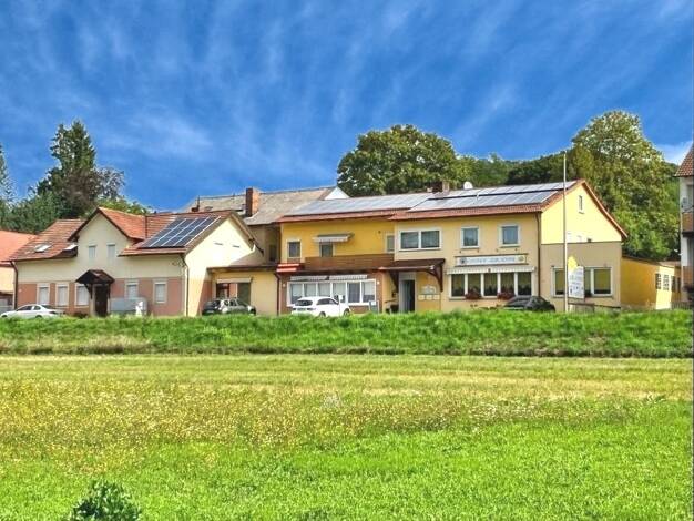 Mehrfamilienhaus zum Kauf 295.000 € 17 Zimmer 100 m² 2.410 m² Grundstück Pfaffendorf Maroldsweisach 96126