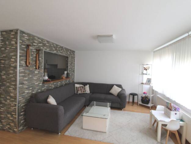 Wohnung zum Kauf 299.000 € 3,5 Zimmer 80 m² Pfullingen 72793