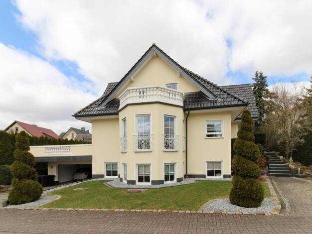 Haus zum Kauf 550.000 € 300 m² 908 m² Grundstück Leimbach Eiterfeld 36132