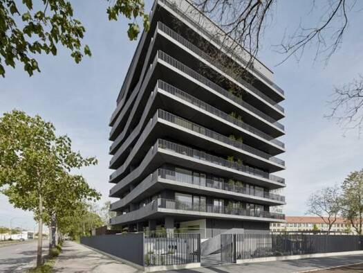 Wohnung zur Miete 910 € 2 Zimmer 65 m² Geschoss 3/8 frei ab 01.10.2026 Seevorstadt-Ost/Großer Garten Ortsamtsbereich Altstadt 01069