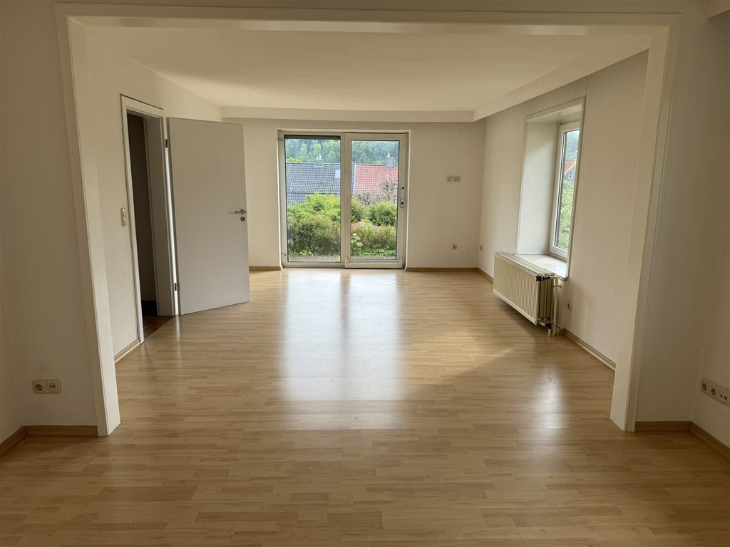 Doppelhaushälfte zum Kauf 125.000 € 6 Zimmer 110 m²<br/>Wohnfläche 287 m²<br/>Grundstück Osterode Osterode 37520