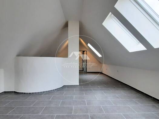 Wohnung zur Miete 1.050 € 3 Zimmer 143,5 m² Penk Nittendorf/Penk 93152