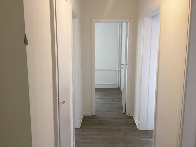 Wohnung zur Miete 662 € 3 Zimmer 57,2 m² 1. Geschoss frei ab 19.11.2025 Alfstr. 8-10 Innenstadt Lübeck 23552