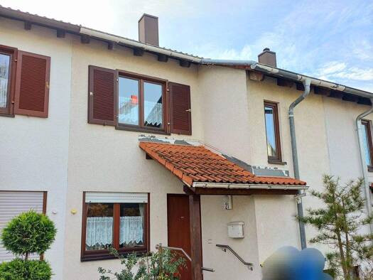 Reihenmittelhaus zum Kauf 349.800 € 3 Zimmer 95 m² 160 m² Grundstück frei ab 01.01.2026 Oos Baden-Baden 76532