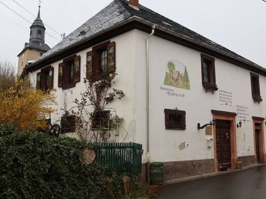 Haus zum Kauf 5.000 € 216 m² Grundstück An der Kirche 5 Krumhermersdorf Zschopau 09434