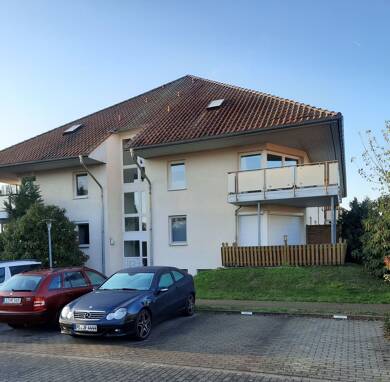 Wohnung zur Miete 344 € 1 Zimmer 43 m² Dachgeschoss, 3. Geschoss frei ab sofort Am Weidenring 8 Biederitz Biederitz 39175