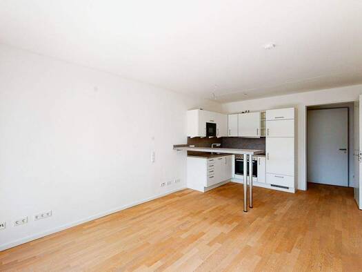 Wohnung zur Miete 1.450 € 3 Zimmer 88,2 m² 1. Geschoss frei ab 16.04.2026 Rhonestraße 2A Schwanheim Frankfurt am Main 60528