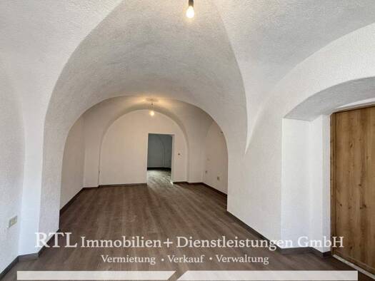 Wohnung zur Miete 300 € 2 Zimmer 47,8 m² Hirschberg 07927