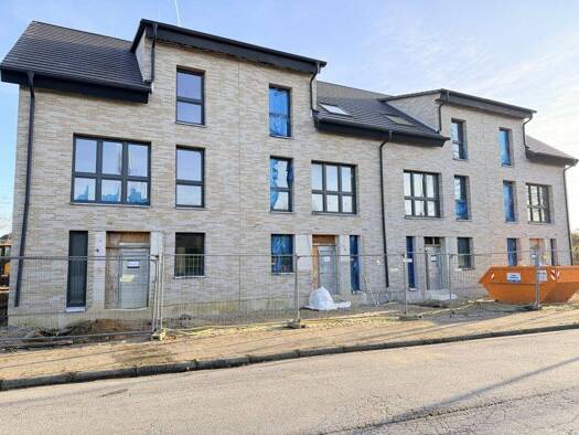 Reihenmittelhaus zum Kauf - Erstbezug 575.000 € 6 Zimmer 169,5 m² 147 m² Grundstück frei ab 01.03.2026 Bergheim Duisburg / Bergheim 47228