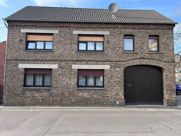 Einfamilienhaus zum Kauf provisionsfrei 389.000 € 5 Zimmer 128 m² 622 m² Grundstück Rheidt Niederkassel-Rheidt 53859