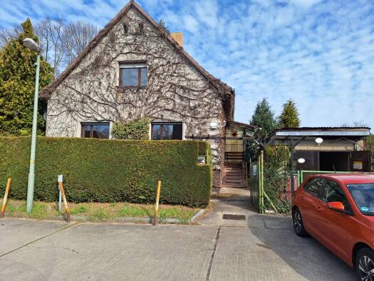 Einfamilienhaus zum Kauf 298.000 € 4,5 Zimmer 100 m² 561 m² Grundstück Köpenick Berlin 12557