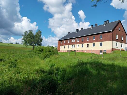 Wohnung zur Miete 280 € 3 Zimmer 79 m² Geschoss EG/2 frei ab sofort Hermsdorf Hermsdorf 01776