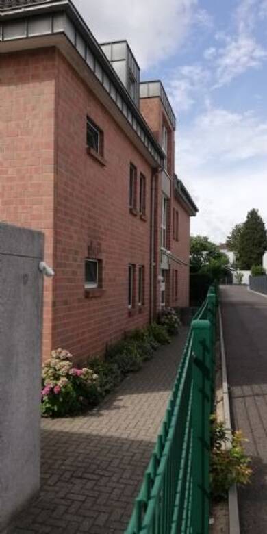 Wohnung zum Kauf provisionsfrei 119.000 € 3 Zimmer 88 m² Souterrain, UG frei ab sofort Gartenstr. 189 Rheydt Mönchengladbach 41236