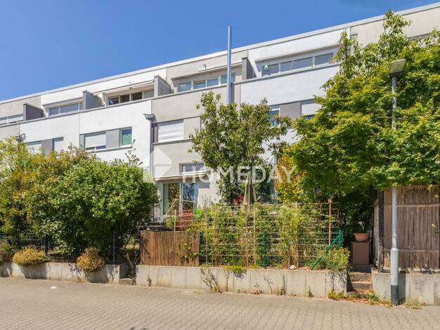 Reihenmittelhaus zum Kauf 820.000 € 6 Zimmer 166 m² 129 m² Grundstück frei ab sofort Niederursel Frankfurt am Main 60439