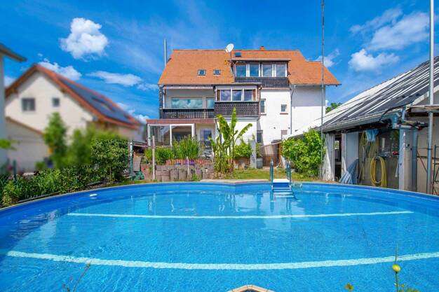 Mehrfamilienhaus zum Kauf 698.500 € 9 Zimmer 299 m² 469 m² Grundstück Crumstadt Riedstadt 64560