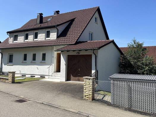 Mehrfamilienhaus zum Kauf 398.000 € 6 Zimmer 172,7 m² 602 m² Grundstück Wurmlingen 78573