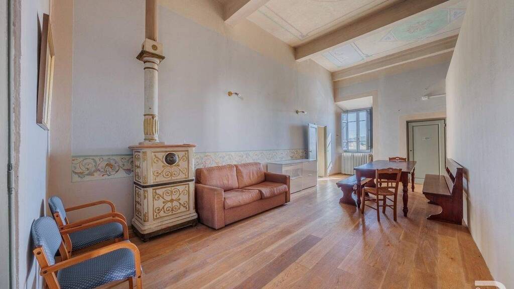 Wohnung zum Kauf 400.000 € 6 Zimmer 650 m² frei ab sofort Bucine