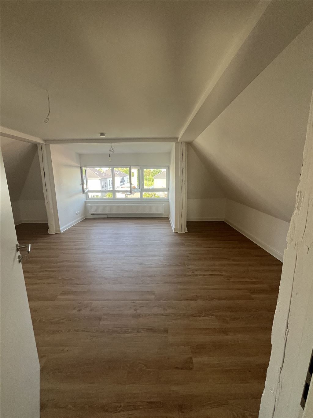 Wohnung zur Miete 700 € 3 Zimmer 62 m²<br/>Wohnfläche 3.<br/>Geschoss ab sofort<br/>Verfügbarkeit Lindenstraße 1 Gundelsheim , Oberfr 96163