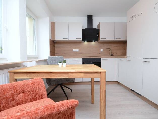 Wohnung zur Miete auf Zeit 1.350 € 1,5 Zimmer 35 m² frei ab 01.10.2026 Weststadt Ulm 89077