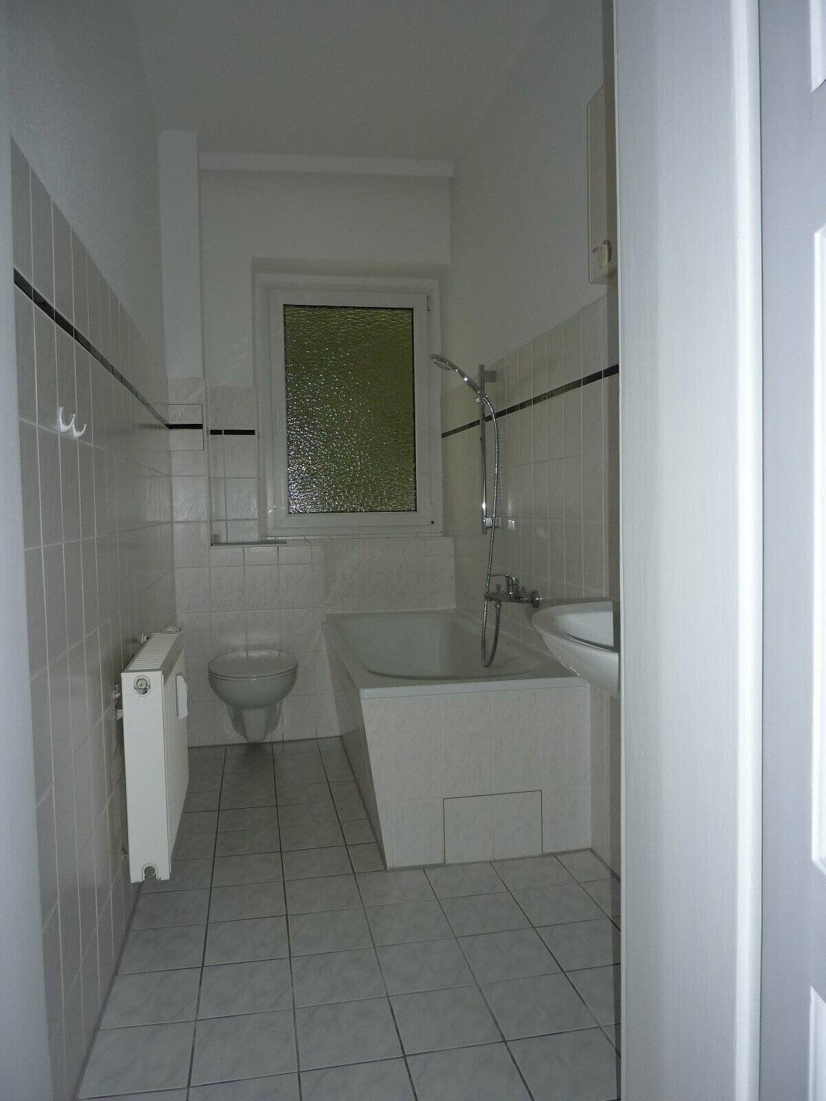 Chemnitz Kaßberg 2 Raum Wohnung mit Balkon- Keine WG- – Walter Örtel Str. 43, 9112 Chemnitz – Vorschaubild 14