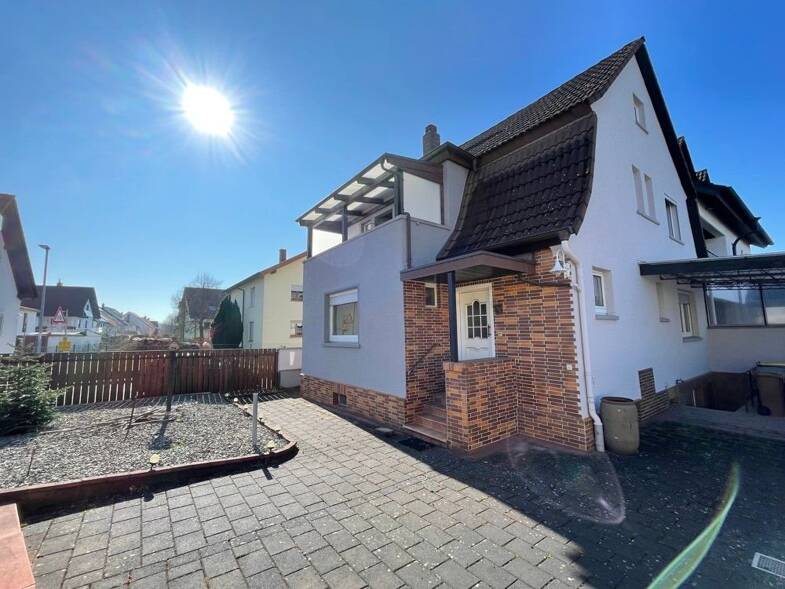 Einfamilienhaus zum Kauf 379.000 € 7 Zimmer 134 m² 359 m² Grundstück Obernau Aschaffenburg / Obernau 63743