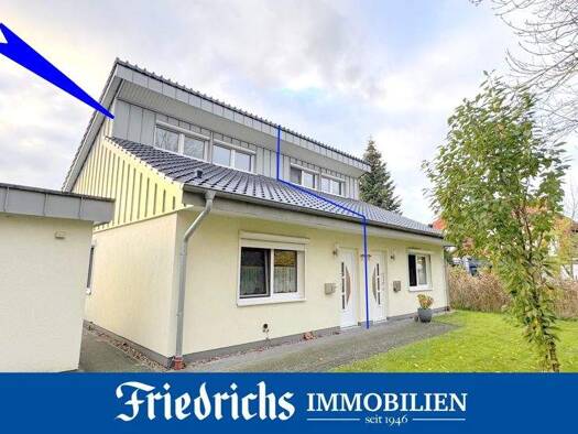 Doppelhaushälfte zum Kauf 210.000 € 3 Zimmer 83 m² 1.343 m² Grundstück Brake 26919