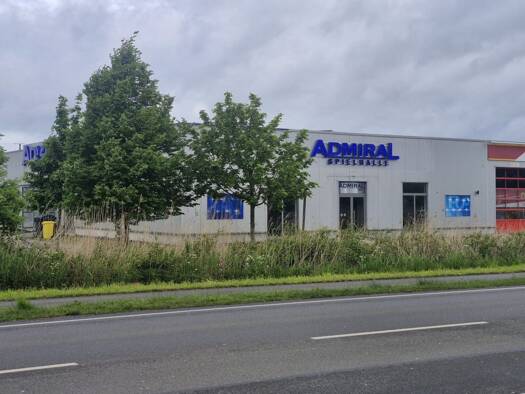 Bürogebäude zum Kauf als Kapitalanlage geeignet 1.146 € 1.125 m² 3.556 m² Grundstück Auricher Straße 295 Harsweg Emden 26721