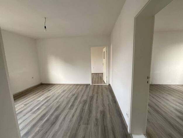 Wohnung zur Miete 469 € 3 Zimmer 58,5 m² 1. Geschoss frei ab 03.04.2026 Schönianstraße 36 Geestemünde Bremerhaven 27570