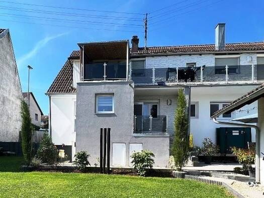 Mehrfamilienhaus zum Kauf provisionsfrei 225.000 € 7 Zimmer 193 m² 467 m² Grundstück Conweiler Straubenhardt 75334